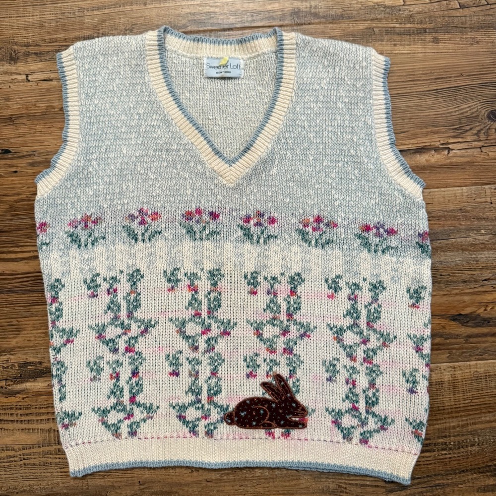 VINTAGE Sweater Loft Knit Vest L Floral Bunny Applique Easter Granny Core